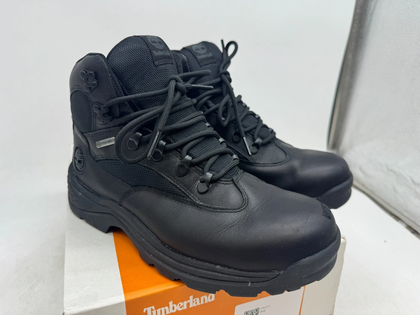 Timberland Chocorua Trail Mid Hiking Boot Mens Black Leather Waterproof - 8 WIDE