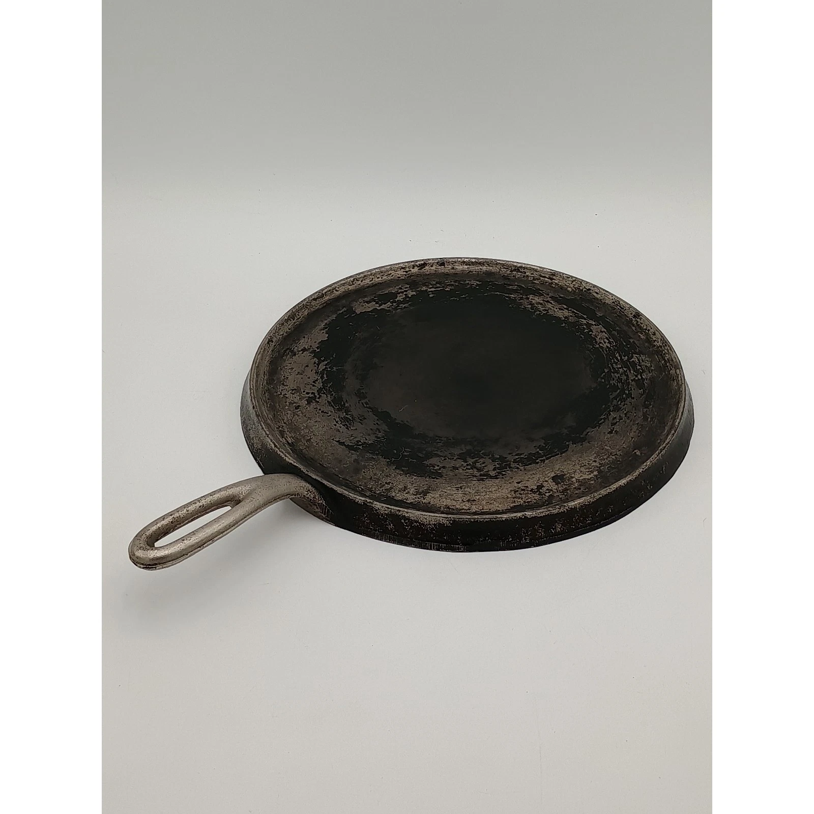 Vintage Wagner Ware Cast Iron Nickel Plated Griddle Sidney -O- 1109 B