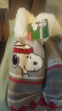 Peanuts Snoopy Red/Gray Sherpa Lined Unisex Non-Slip One Size Slipper Socks New