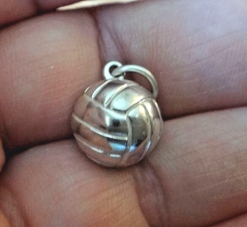 ¡Dije voleibol o waterpolo de plata esterlina de 13 mm! hueco en la parte posterior - Imagen 5 de 5