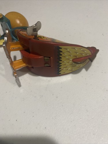 Russ Berrie Wind-up Chicken with Egg in Wagon No. 205A - Picture 9 of 17