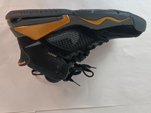 Air Jordan Boys Mars 270 Basketball Sneaker Black/Gold Size. 7Y - Picture 9 of 13