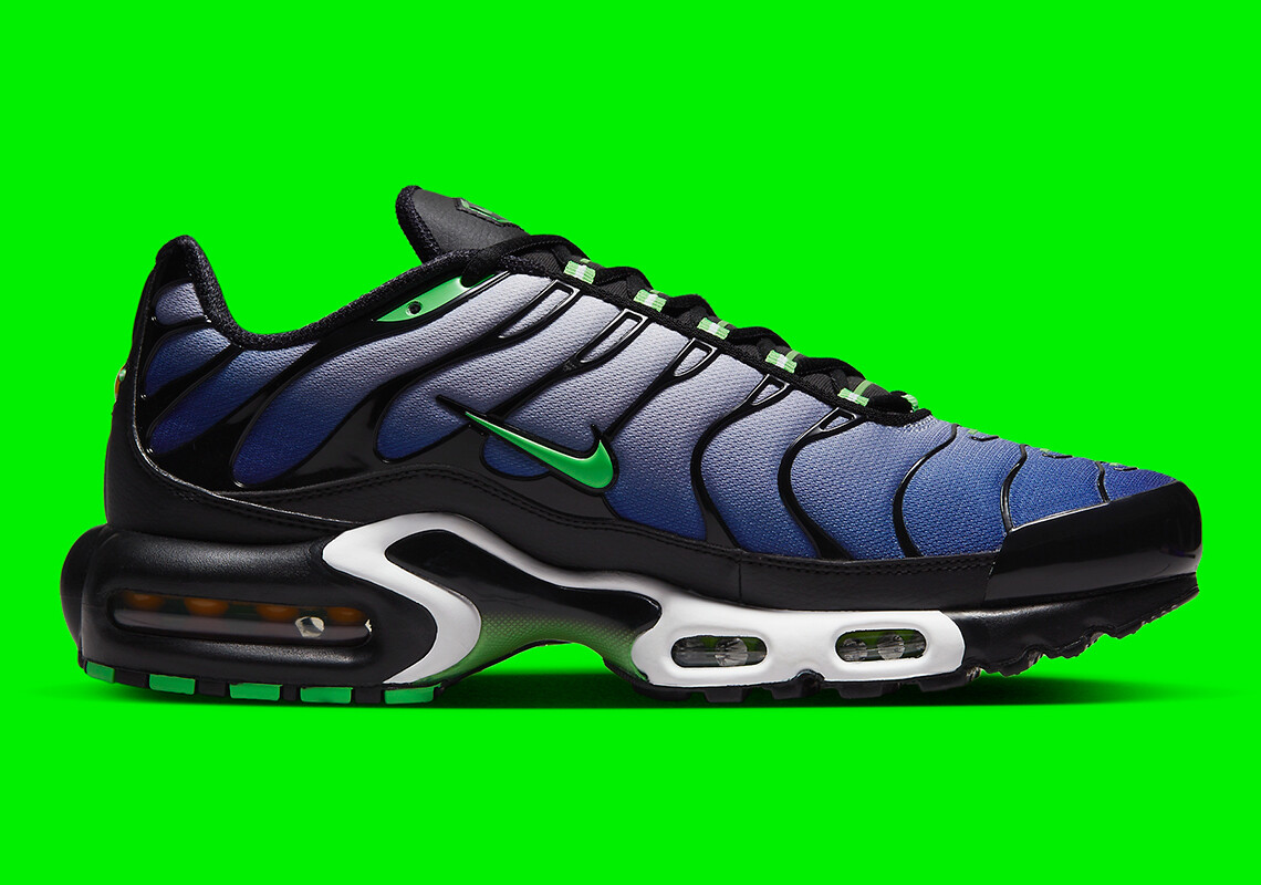 Air Max Plus TN ミカグリーン Nike Air Max Plus 'Mica Green' — Kick Game