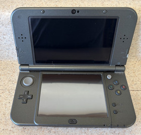Nintendo New 3DS XL Handheld System, Mario Kart, Smash Bros, Kirby, Donkey Kong