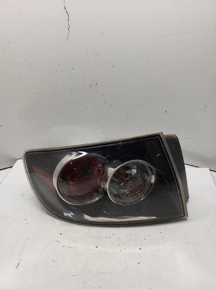 Luz trasera del conductor sedán cuarto de panel montado para 07-09 MAZDA 3 1383194 Foto 2 de 4