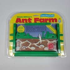 NEW VINTAGE UNCLE MILTON'S FASCINATING ANT FARM HABITAT QUESTION ANSWER BOOK
