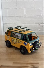 Teenage Mutant Ninja Turtles Mutant Mayhem Pizza Fire Delivery Van toy