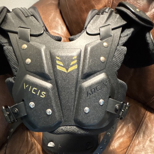 VICIS ARC Football Shoulder Pads, X-Large Black Padded 15"-16"