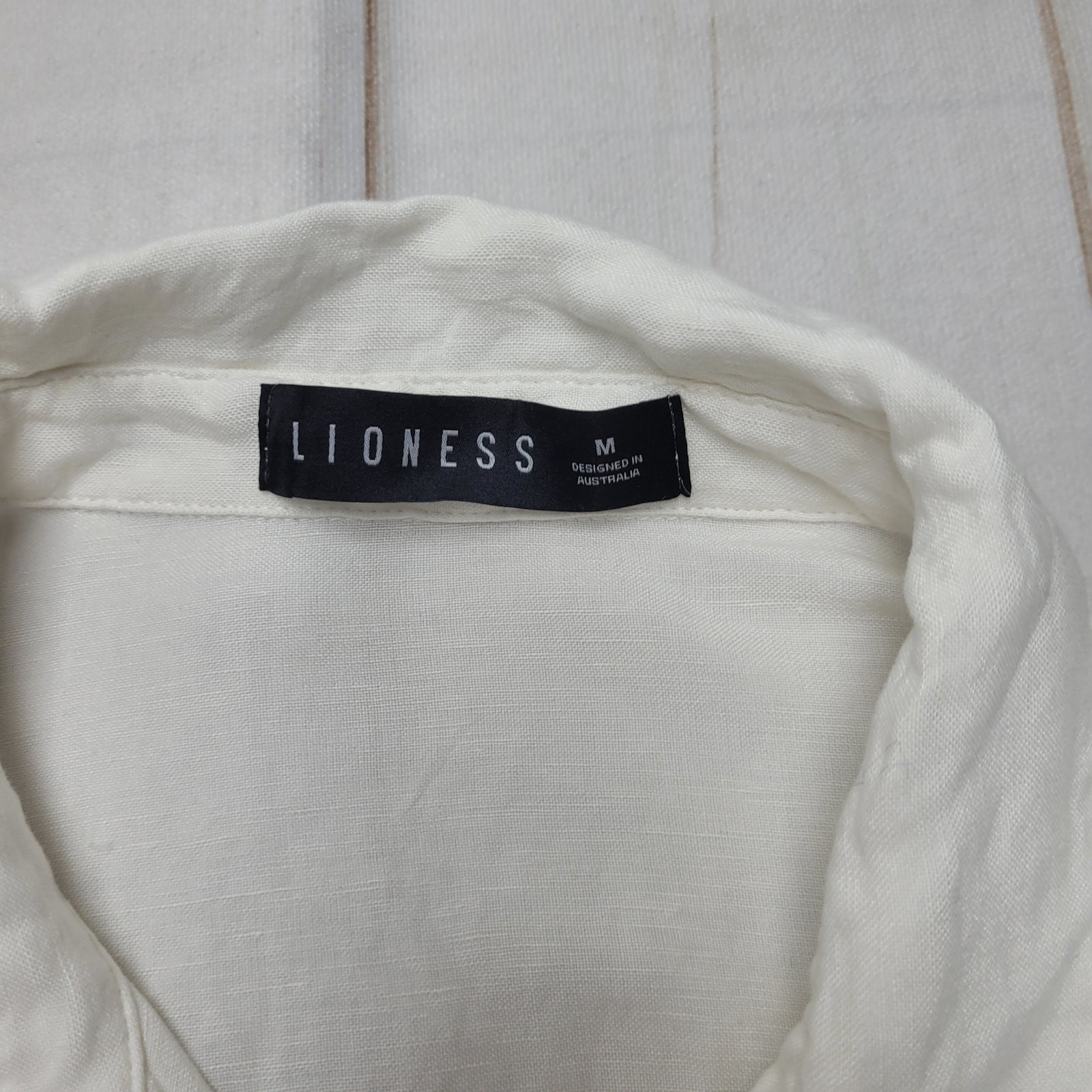 Lioness linen crop button down shirt top 