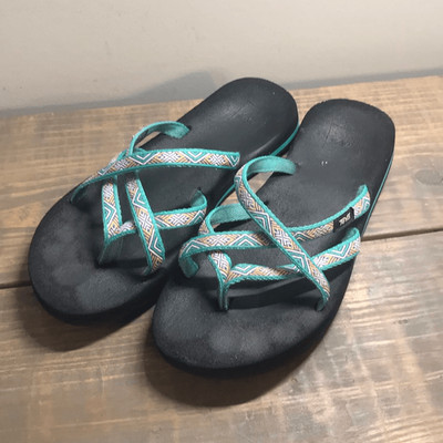 TEVA Women's Olowahu Teal Green Flip Flop Sandals Size 9  Quick Dry Comfort