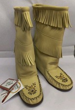 Bastien Industries Hiawatha Moccasins Style 2010XX Ladies Size 9