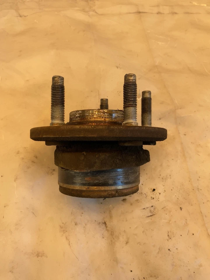 Conjunto de buje de cojinete de rueda delantera Ford Taurus 2000-2007 lado del conductor izquierdo LH OEM Foto 4 de 4