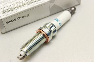 12120039664 свеча зажигания bmw