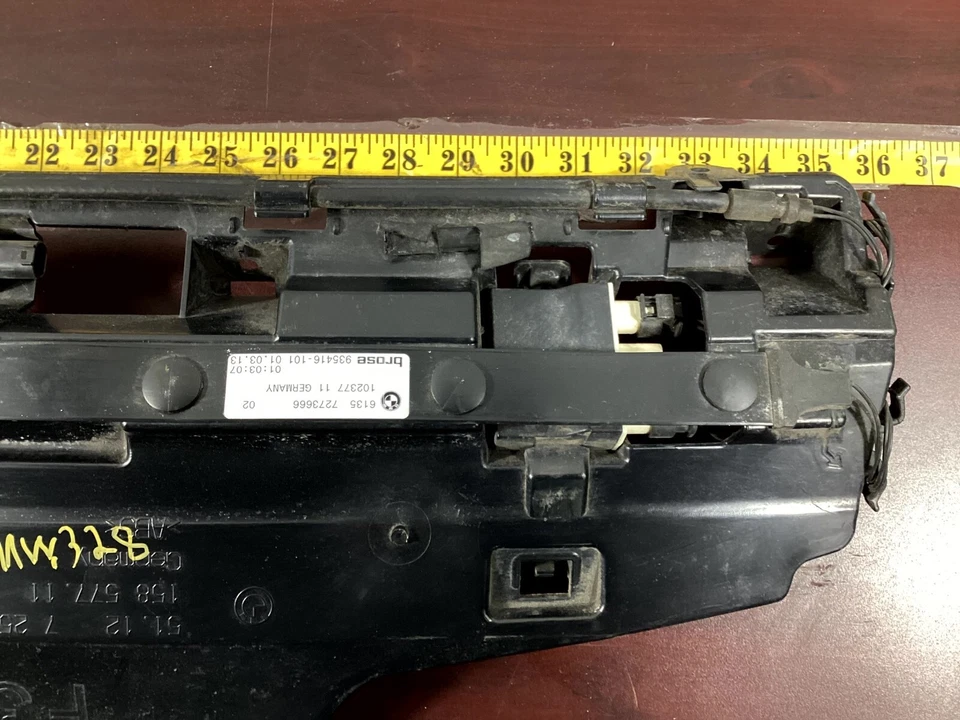 2013 - 2016 BMW 328I XDRIVE REAR BUMPER CENTER REINFORCEMENT BRACKET OEM . - Image 3 of 4