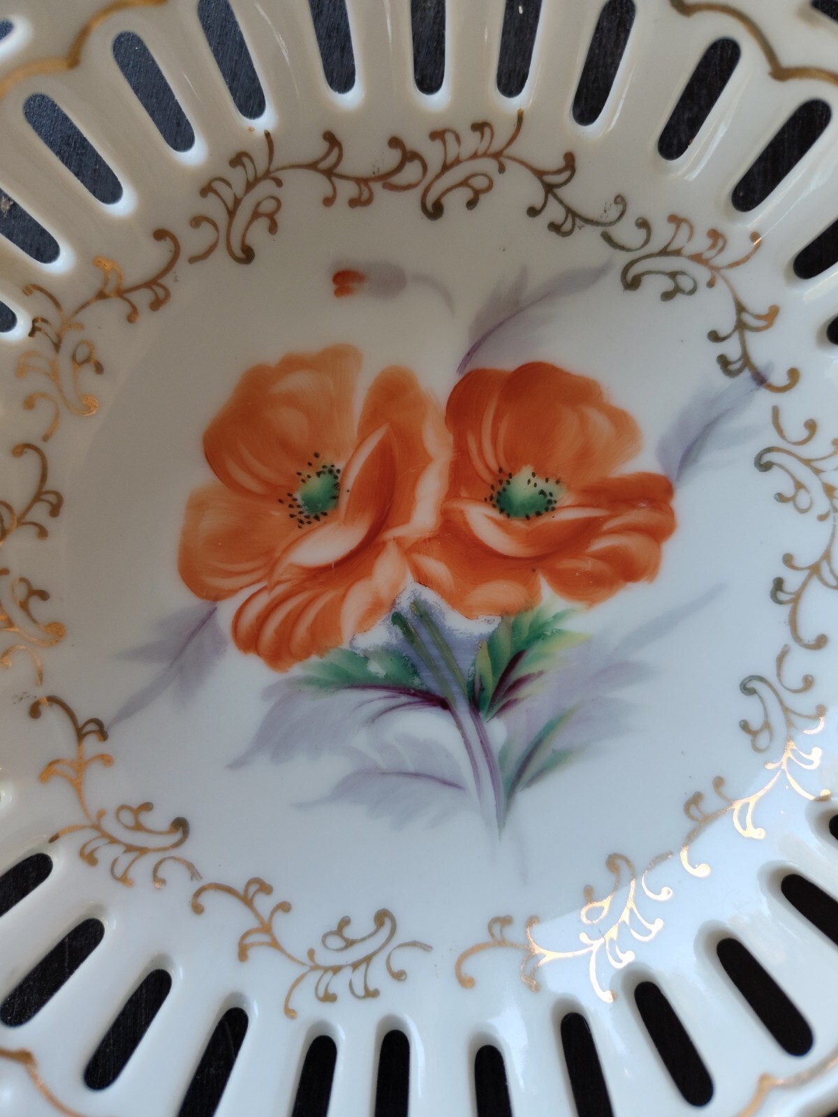 AIYO China Reticulated Bowl With Scalloped Rim Hand Painted Flower ...