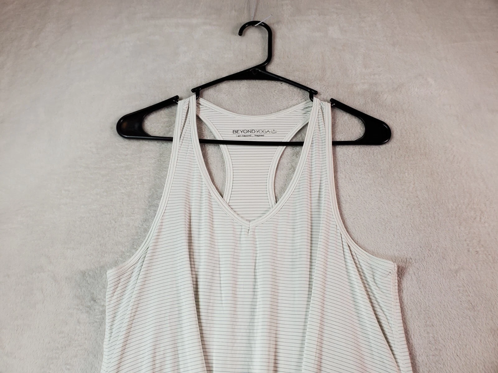 beyond-yoga striped nylon sleeveless v neck knot hem tank-top