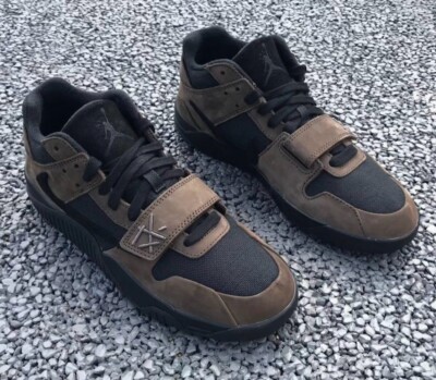 Travis Scott × Nike Jordan Jumpman Jack TR Dark Mocha FZ8117-204