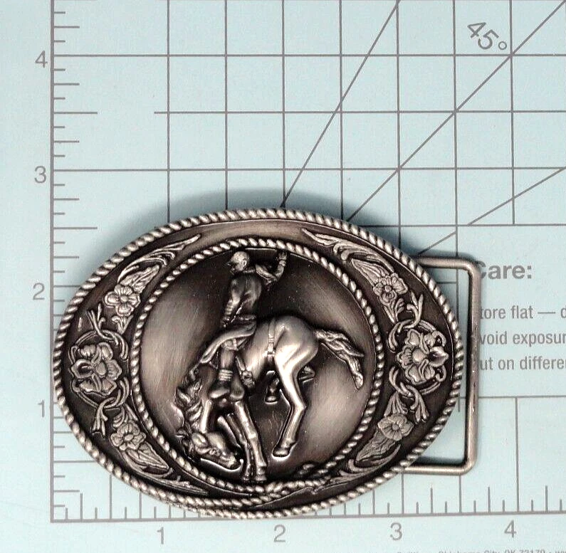 Cinturón Vaquero Bronc Rider Hebilla Western Rodeo Scroll De Colección Años 90 Siskiyou .TWY928 Foto 3 de 4