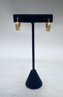 14K Gelbgold strukturierte Satin Creolen gewellter Diamantschliff 3/4'' 1,8 g