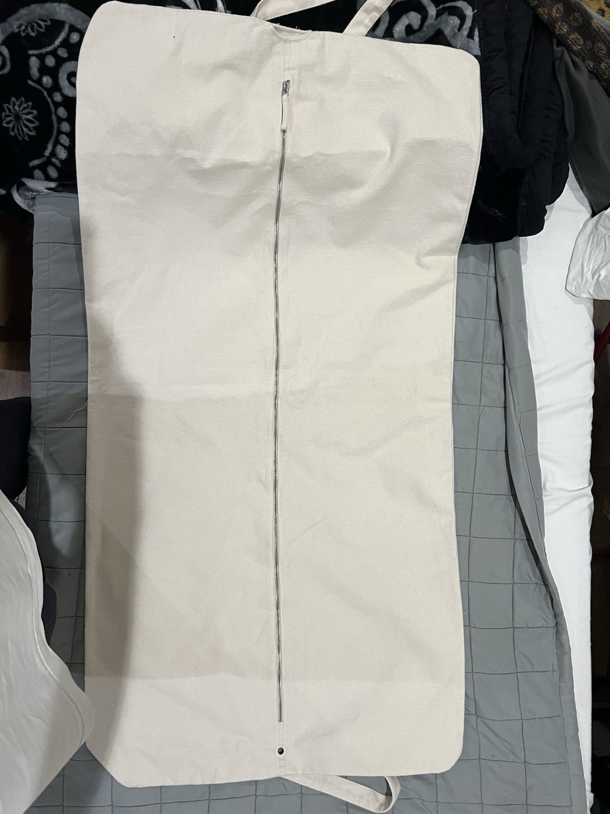 SAINT LAURENT Borsa Protettiva Tuta Abito Tessuto Resistente 42" x 23"