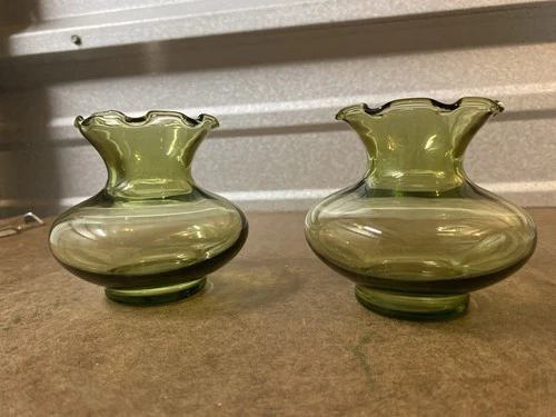 Lot Of 2 Vintage Anchor Hocking Bud Vase Light Green Glass Small Ruffled Edge