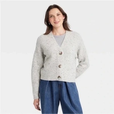 Universal Thread Women's Gray Cozy Knit V-Neck Button Cardigan Sweater 1X