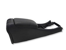 Mercedes-Benz C W203 2001 Mitte Armlehne E037611021 CIV42527