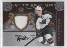 2011 Panini Crown Royale All the King's Men Memorabilia Cal Clutterbuck #7 9oa