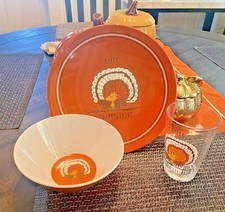 Pottery Barn holiday Thanksgiving Snoopy Peanuts school Dinner Set Disney kid