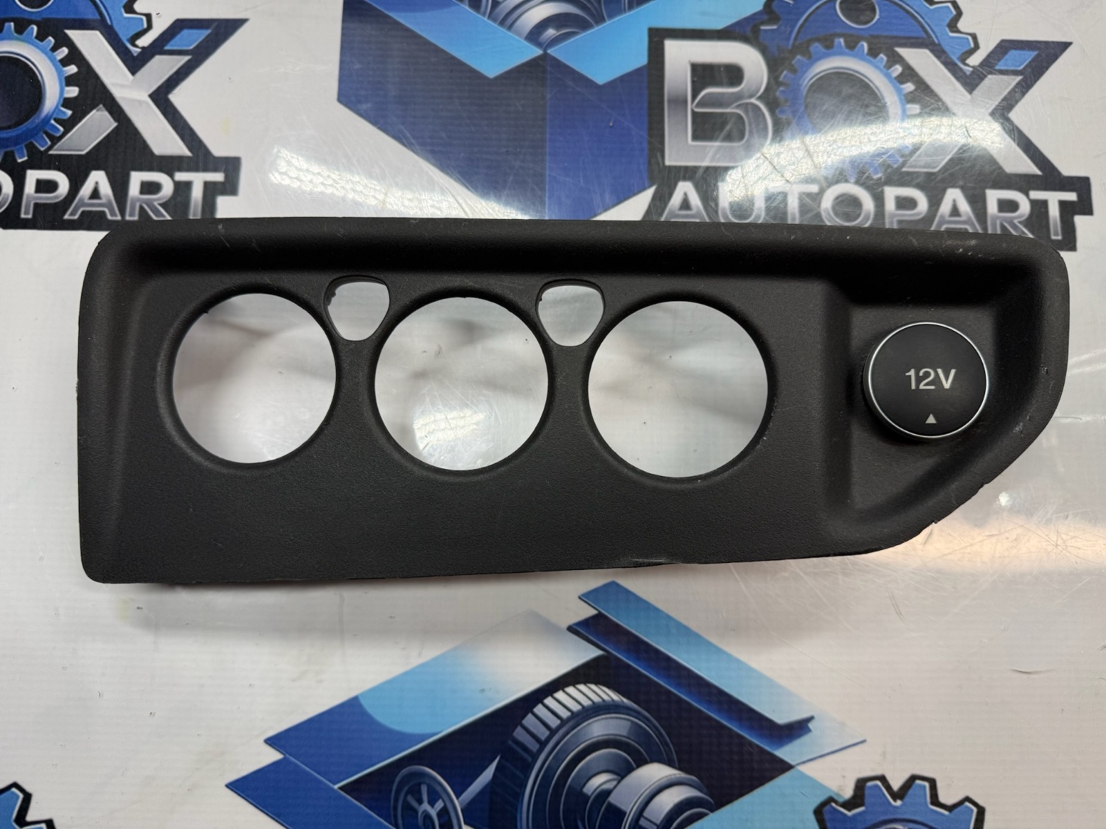2014-2018 Ford Transit Heater Control AC Trim Cover 12v Outlet OEM