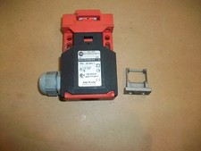 Allen Bradley Safety Interlock Switch 802F-S62PZ8-S10