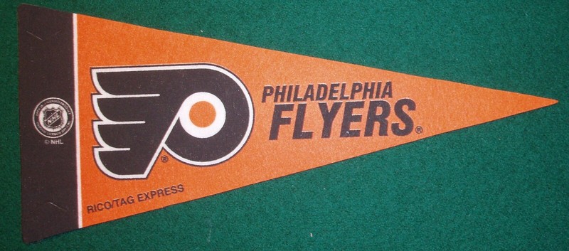 PHILADELPHIA FLYERS NHL MINI PENNANT, NEW & MADE IN USA