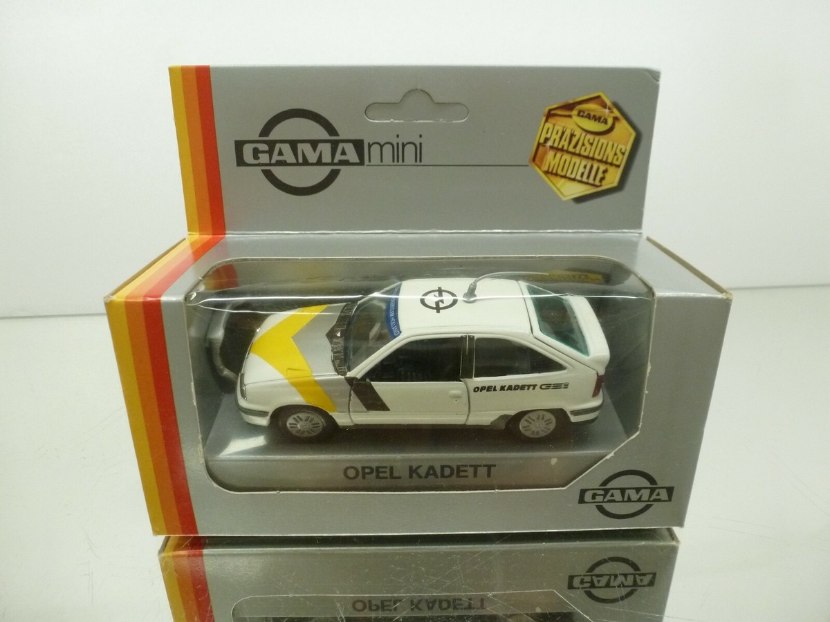 GAMA MINI 1122 OPEL KADETT RENNVERSION DEALERTEAM - WHITE 1:43