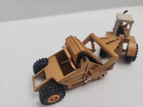Raschietto per comò ERTL 1:64 Mighty Movers 4128 #1855  - Foto 8 di 12