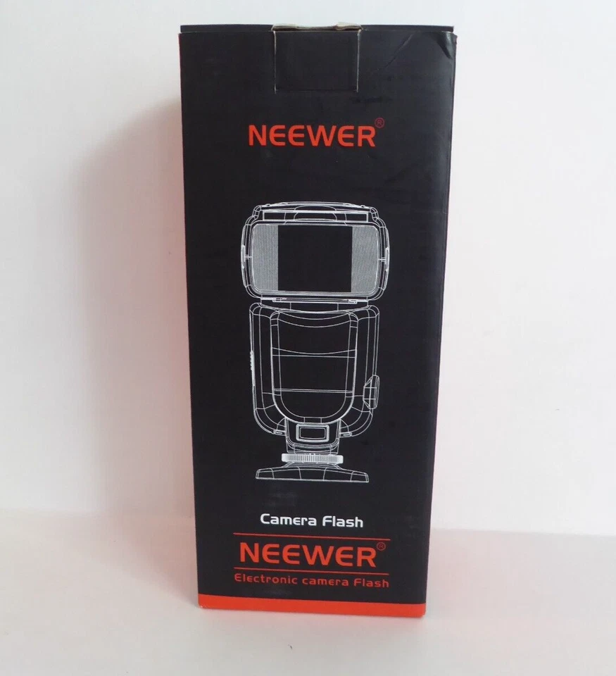Neewer NW-561 LCD Screen Flash Speedlite Kit for Canon and Other DSLR Cameras - Image 3 of 4