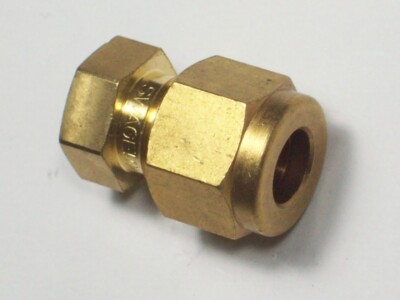 1 - Swagelok Brass Cap Fitting,  5/16'' OD Tube,  B-500-C