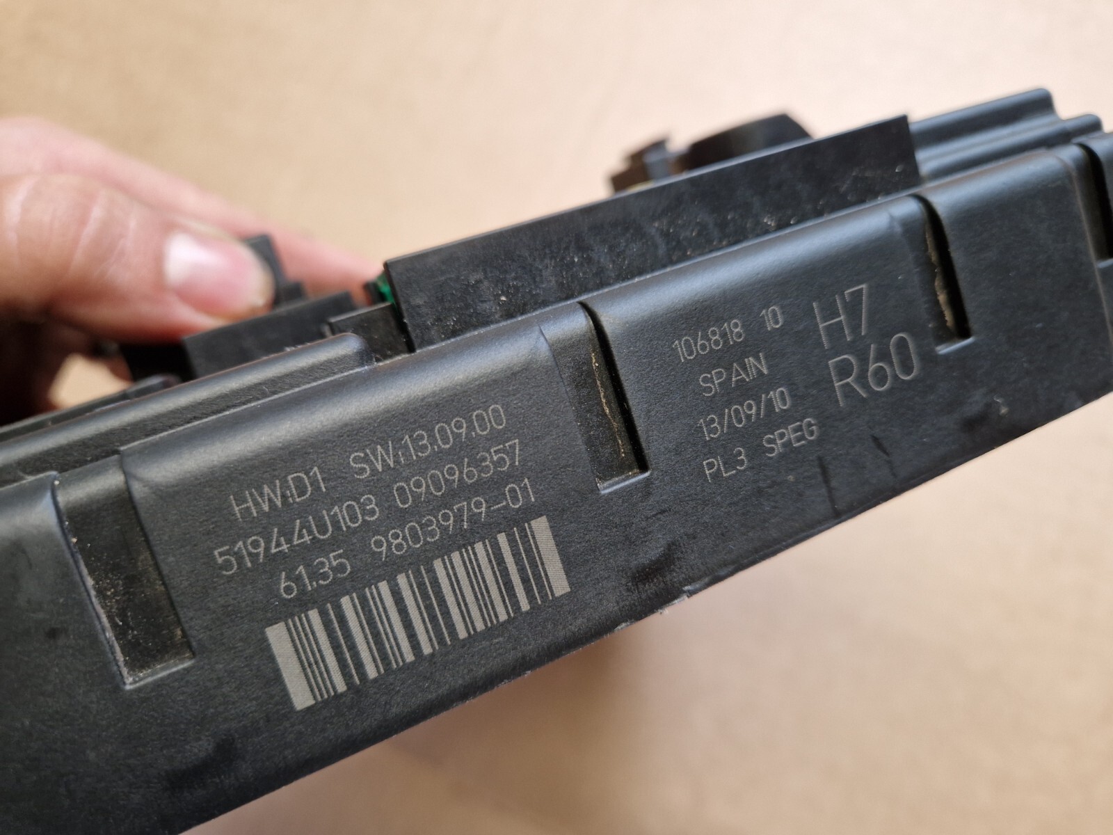 Mini Cooper Fuse Box 3457413 61353457413 61.353457413 for sale 