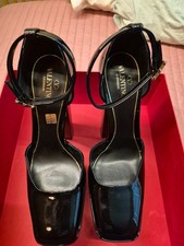 Valentino Garavani Tan-Go Platform Pump in Black Patent leather 155mm Size 39