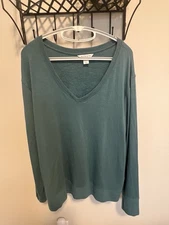 Athleta  Top Long Sleeve Sunrise  V-Neck  Women's XL Active Performance