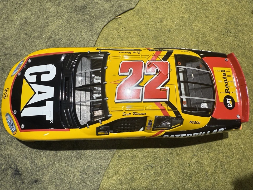 Scott Wimmer #22 CAT Caterpillar The Rental Store Dodge 1/24 nuevo en caja Foto 2 de 4