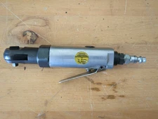 Central Pneumatic 1/4" Stubby Air Ratchet (91002)