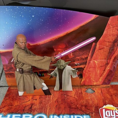 Vintage Display Lay's Potato Chips Star Wars Episode 2  Yoda Mace Windu 3D Rare
