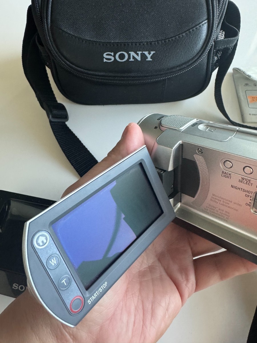 SONY ビデオカメラ DCR-SR200 40GB HDD搭載 SONY DCR-SR200 40GB HDD Handycam Camcorder - Newegg.com