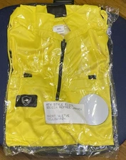 ✨NIB Official US Soccer Referee Shirt Short Sleeve Yellow With Black Size 2XL✨