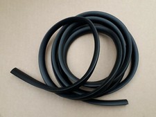 VESPA P200E PX PE T5 BLACK SIDEPANEL RUBBERS (SPRINT SUPER RALLY SIDE PANEL COWL