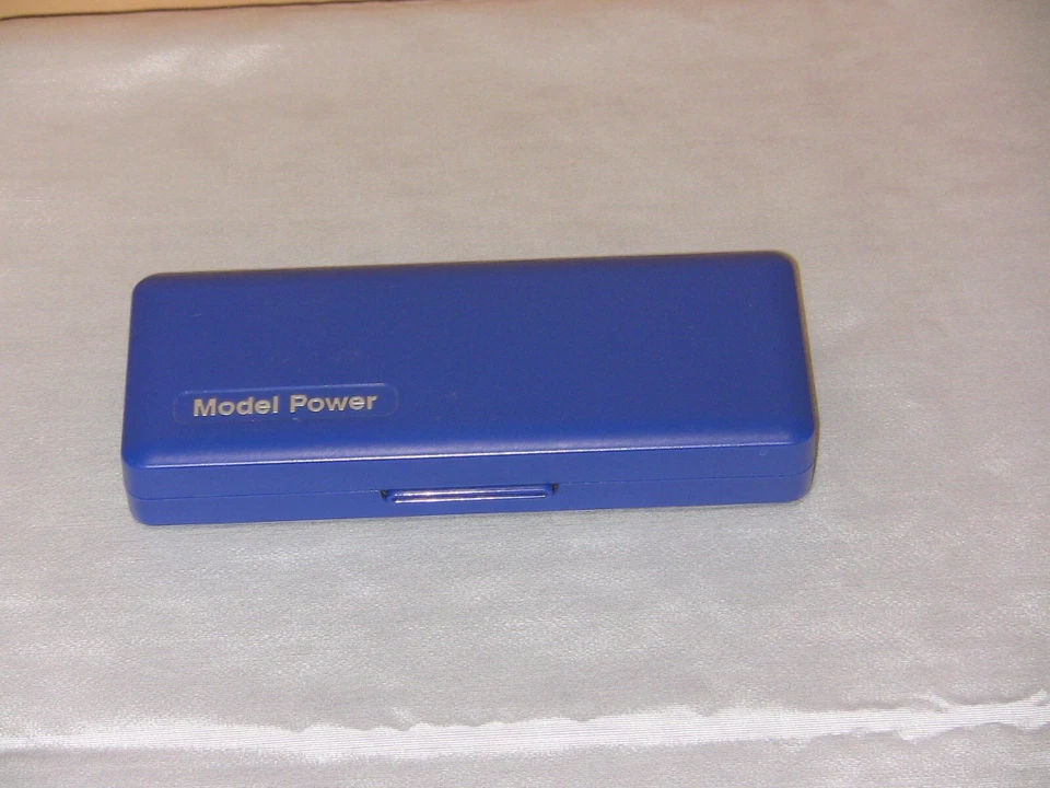 N Scale Model Power 7441 Metal FP7 Locomotive PENNSYLANIA #9832 - Image 2 of 4