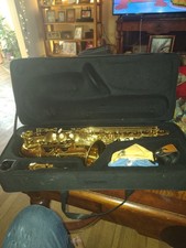 Eastar EAS-II Alto Saxophone Gold Very Good Condition with Case and Accessories