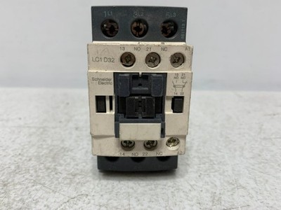 Schneider Electric LC1D32 Contactor 32A 120V 3-Pole