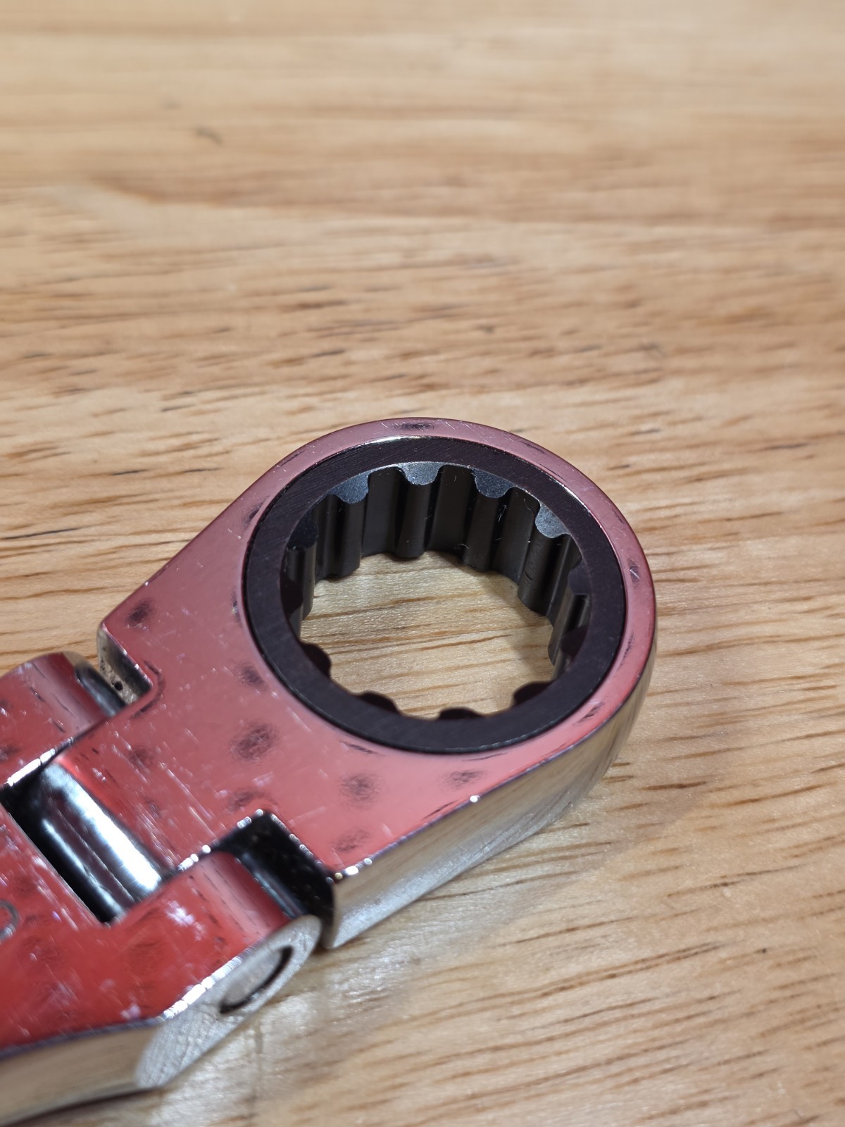 Matco Tools RF19M2 19mm Flex Head 12-Point Spline Drive Ratcheting Box Wrench