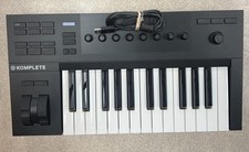 Native Instruments Komplete Kontrol A25 25 Ke...